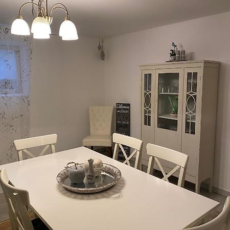 カッペル・グラーフェンハウゼンCasa Bianca Souterrainアパートメント エクステリア 写真